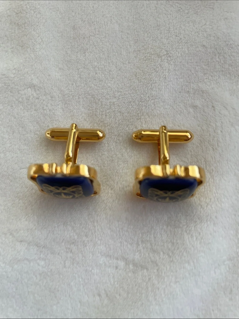 Vintage Swank Royal Copenhagen porcelain enamel cufflinks Gold-Tone Crown Motif